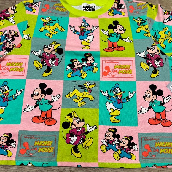 Disney Mickey Mouse & Friends All Over Print Sweatshirt 2X All Over Print Crop - Picture 3 of 12